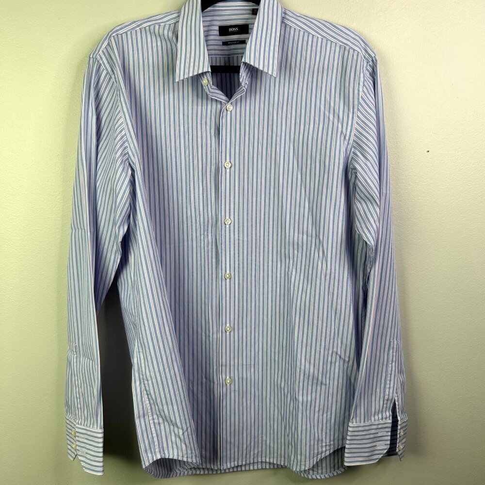 Hugo Boss Men's Blue/Red/White Regular Fit Button Down Shirt Size 16 - 34/35